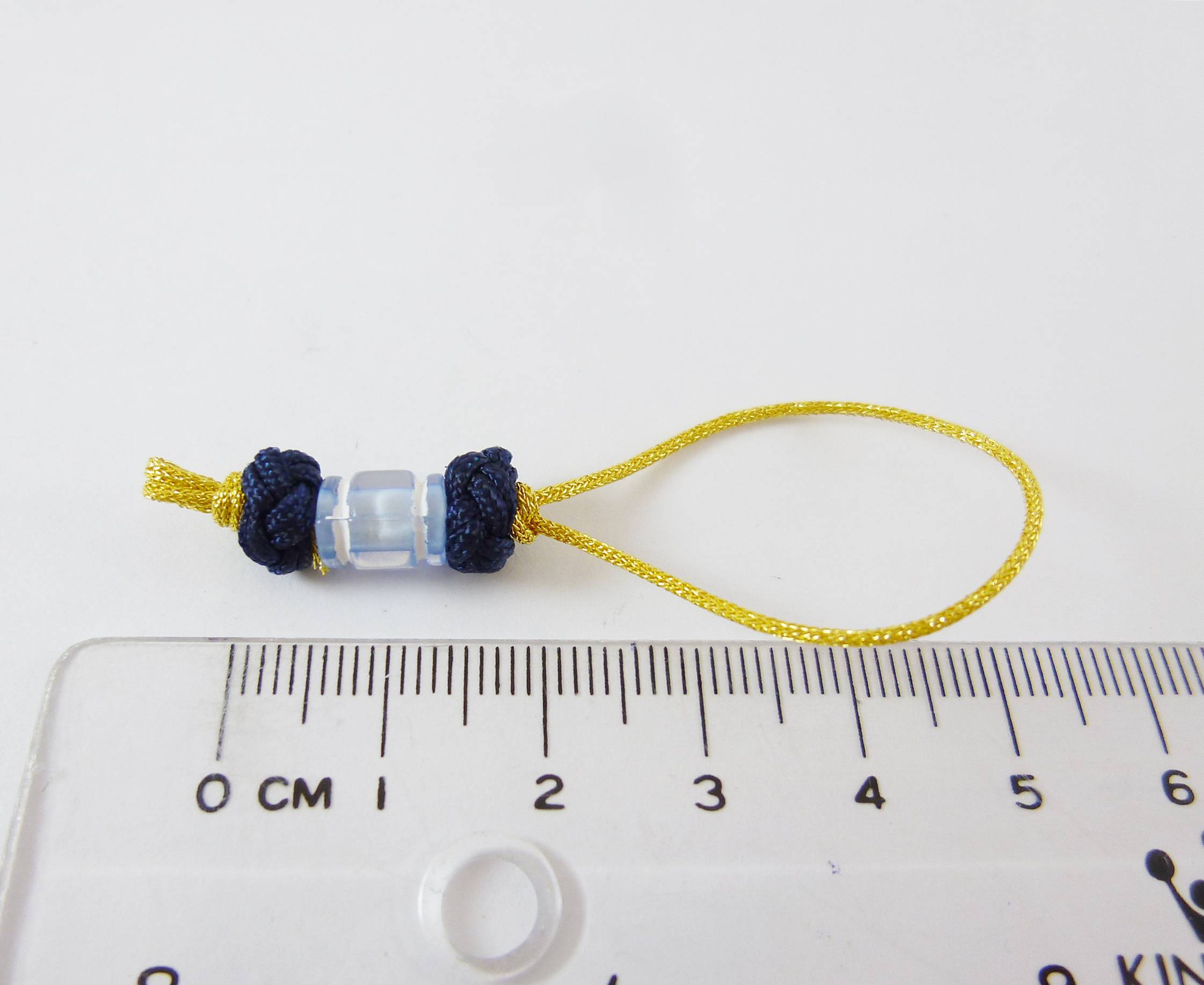 金線隔珠雙鈕釦結吊繩-深藍