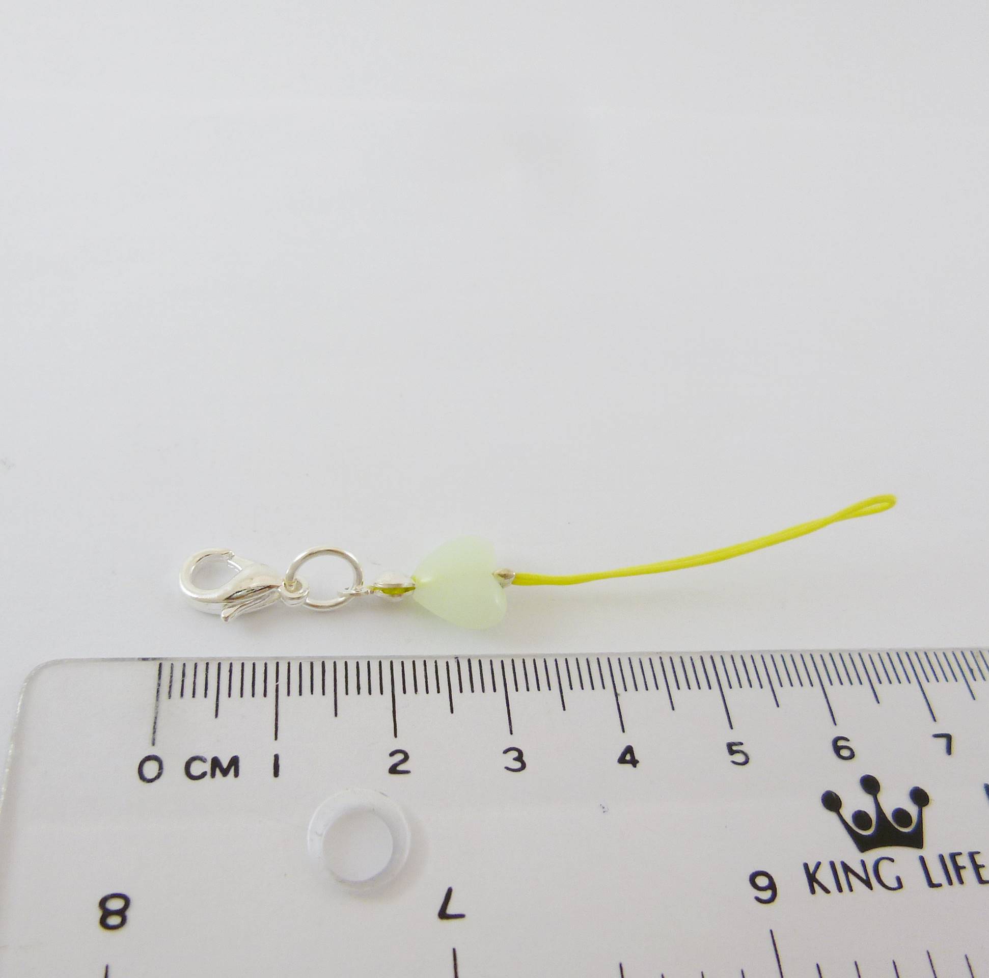 銅鍍正白K色問字鉤+淺果綠彩心形吊繩
