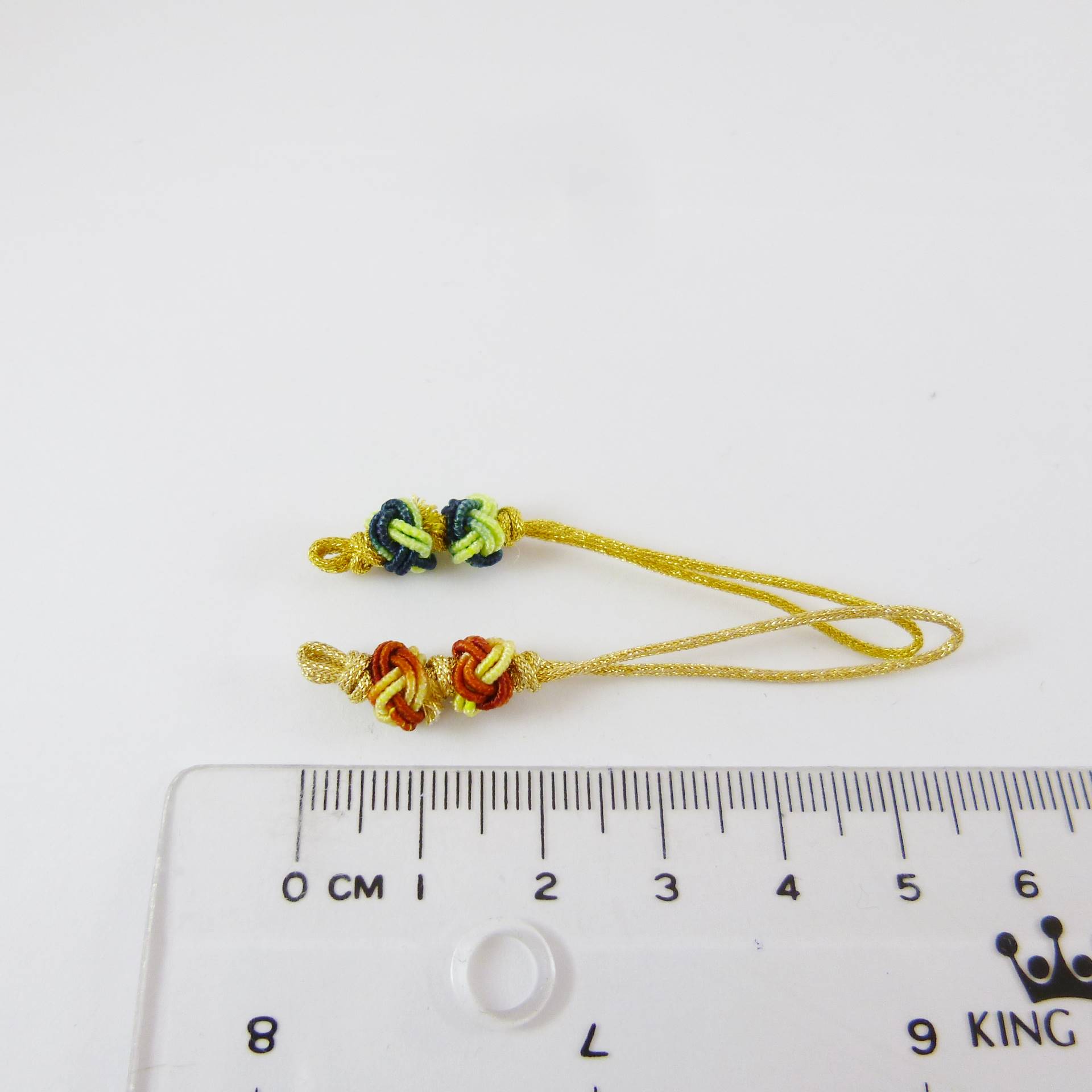 金線雙鈕扣結吊繩-綜合