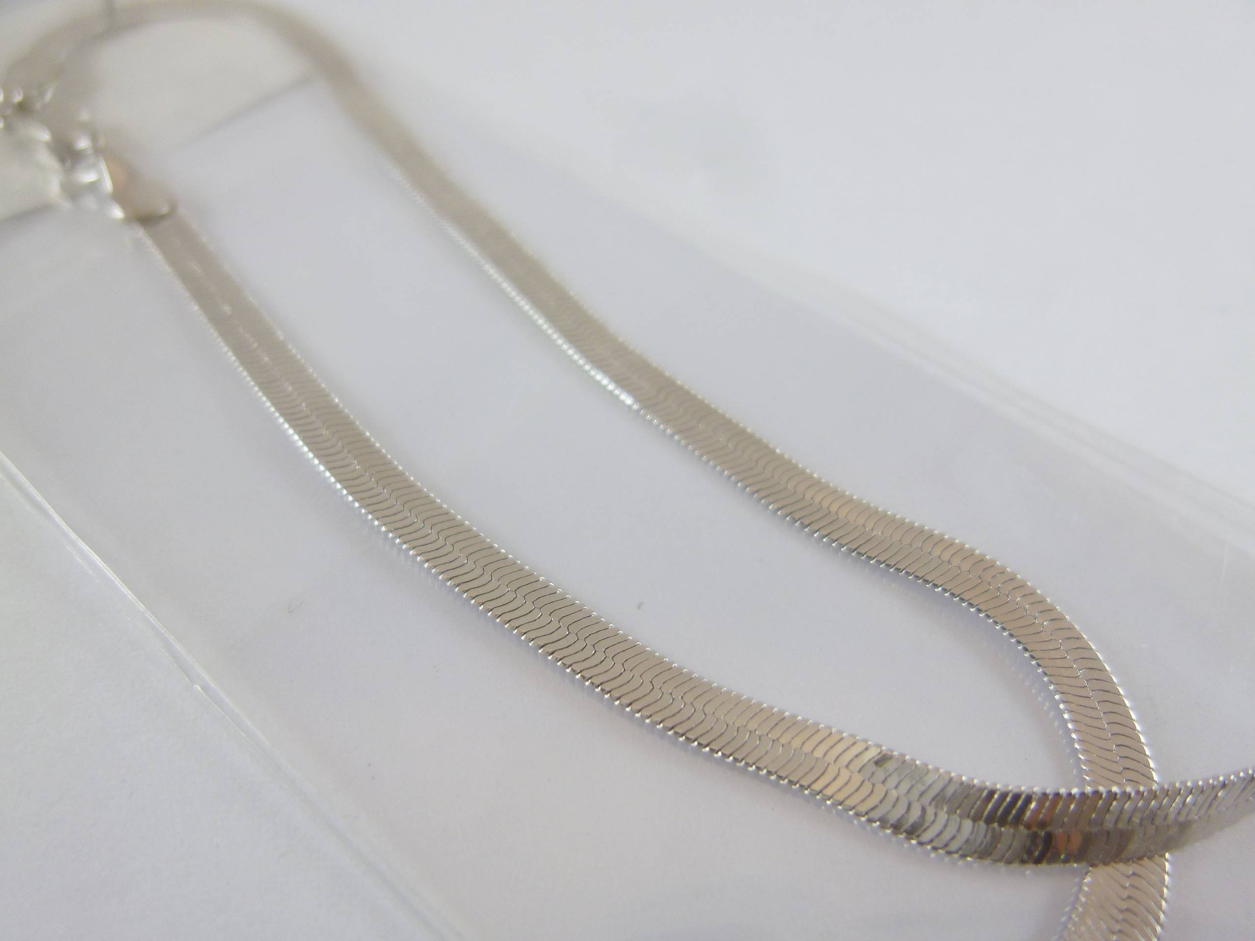 銅鍍正白K色軟扁平項鍊