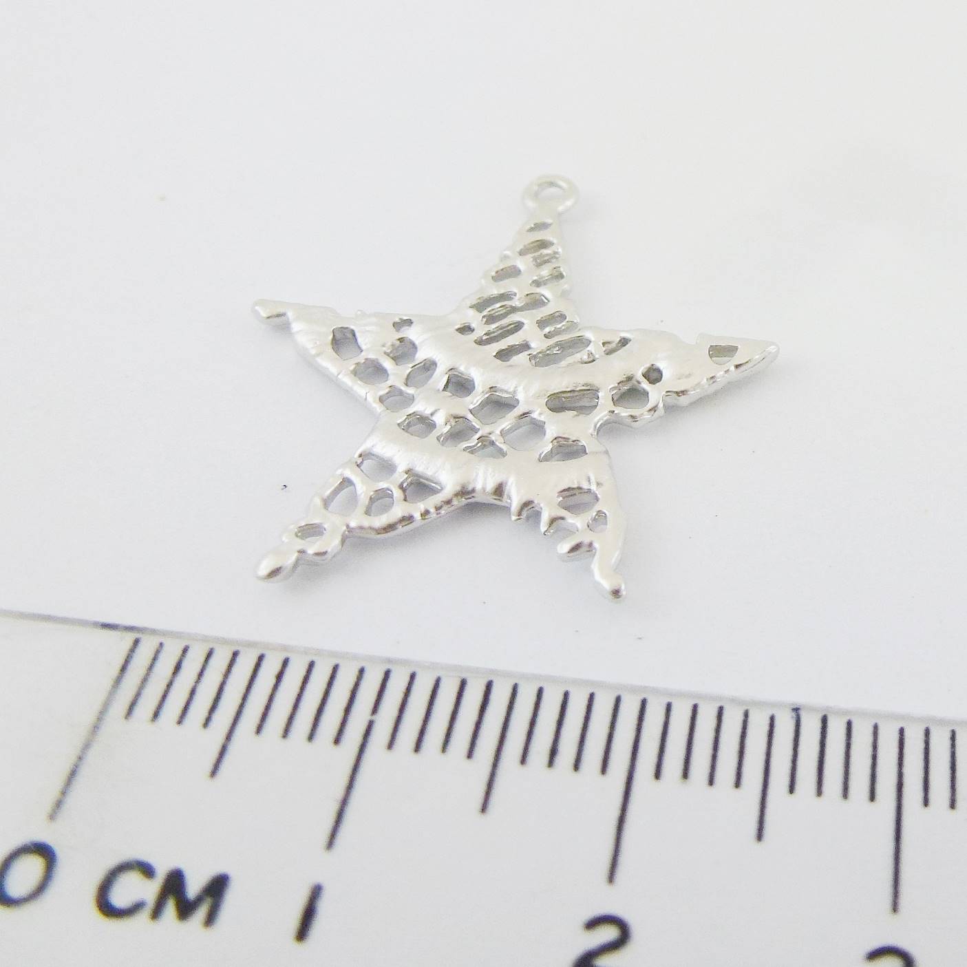 銅鍍霧銀色單孔鏤空花紋星星