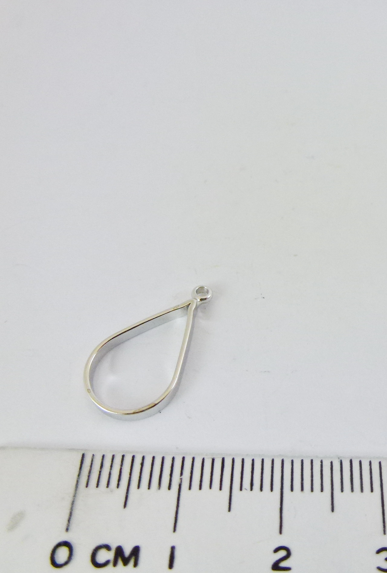 16mm銅鍍正白k單孔水滴框