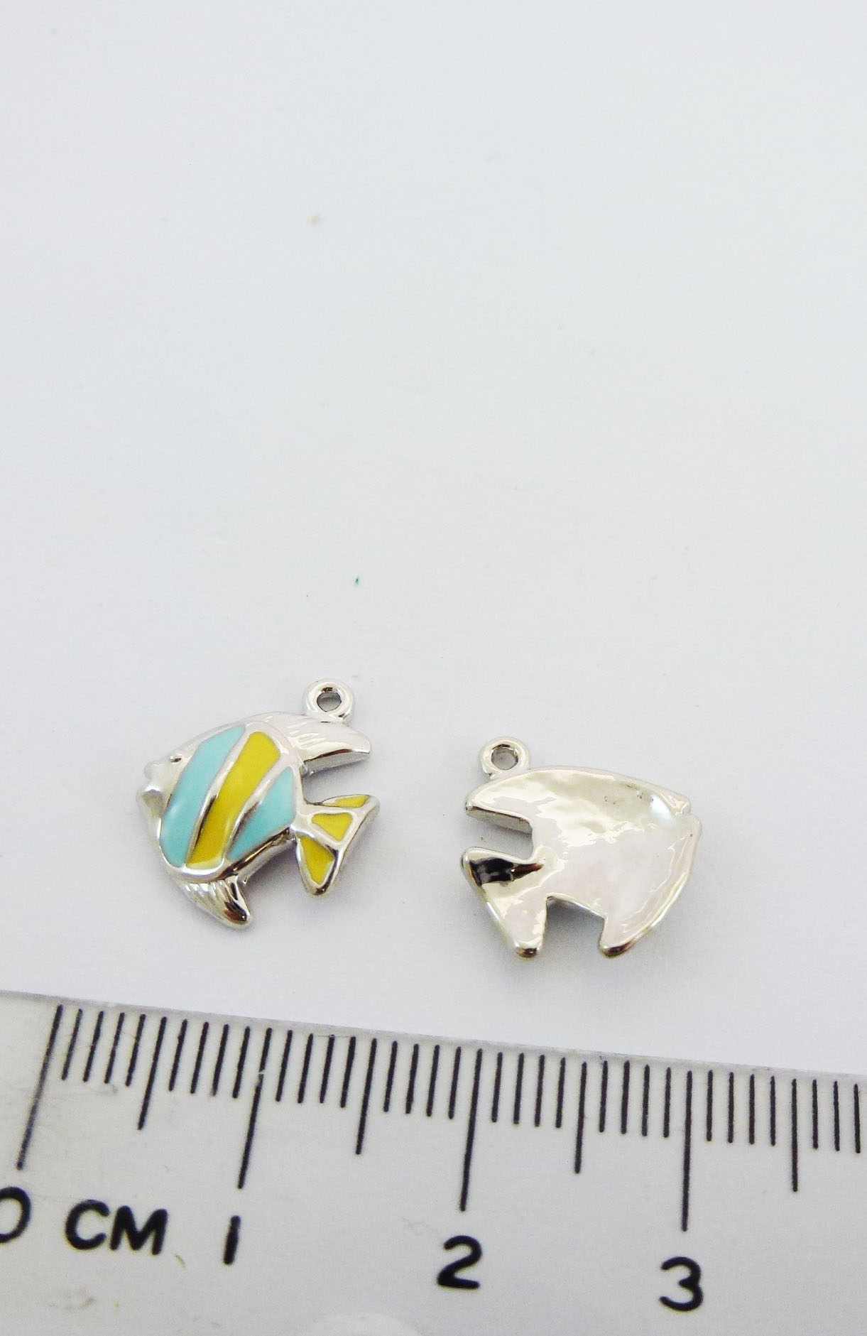 銅鍍正白K單孔熱帶魚