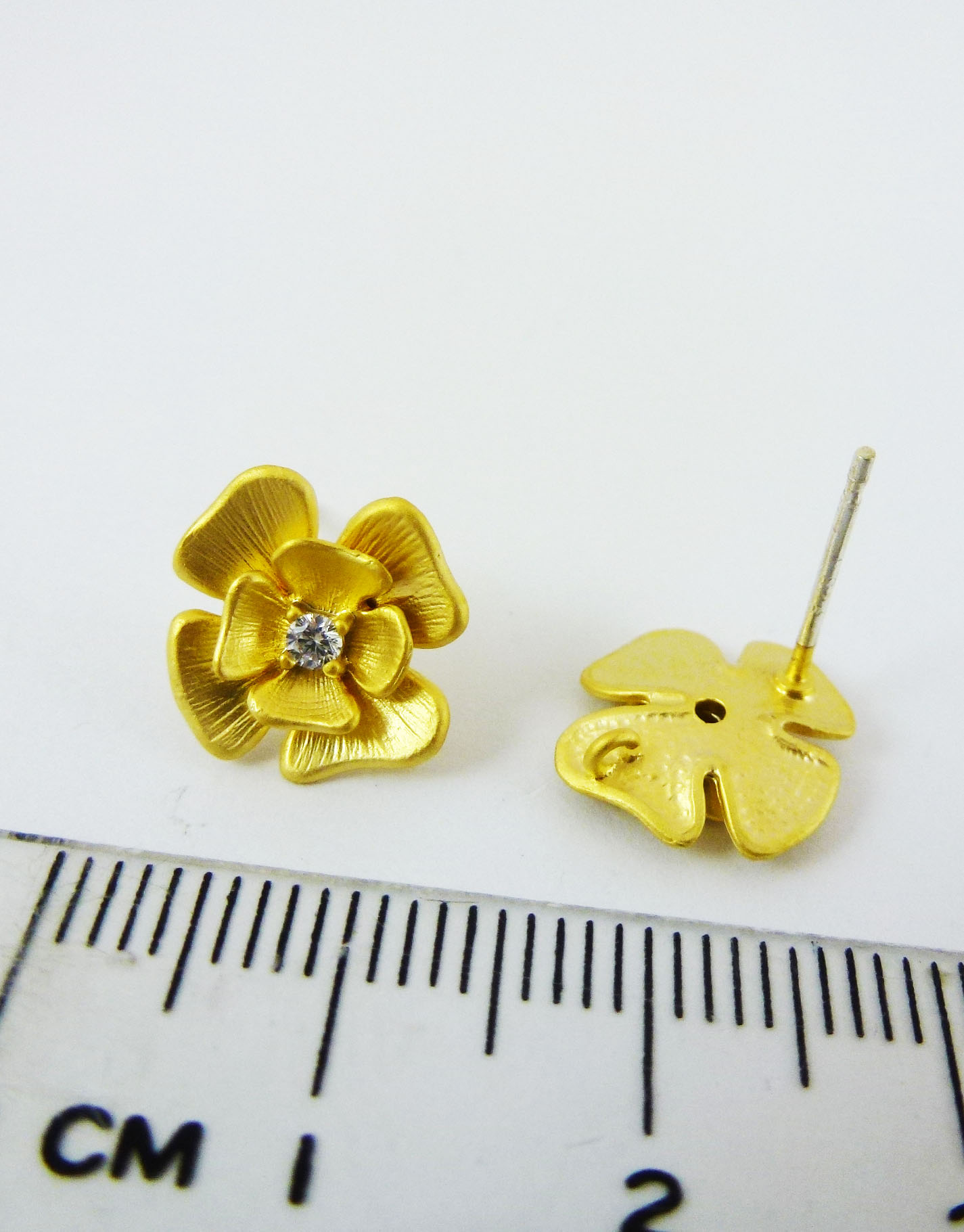 銅鍍霧金雙層四瓣花鑲單鑽純銀耳針