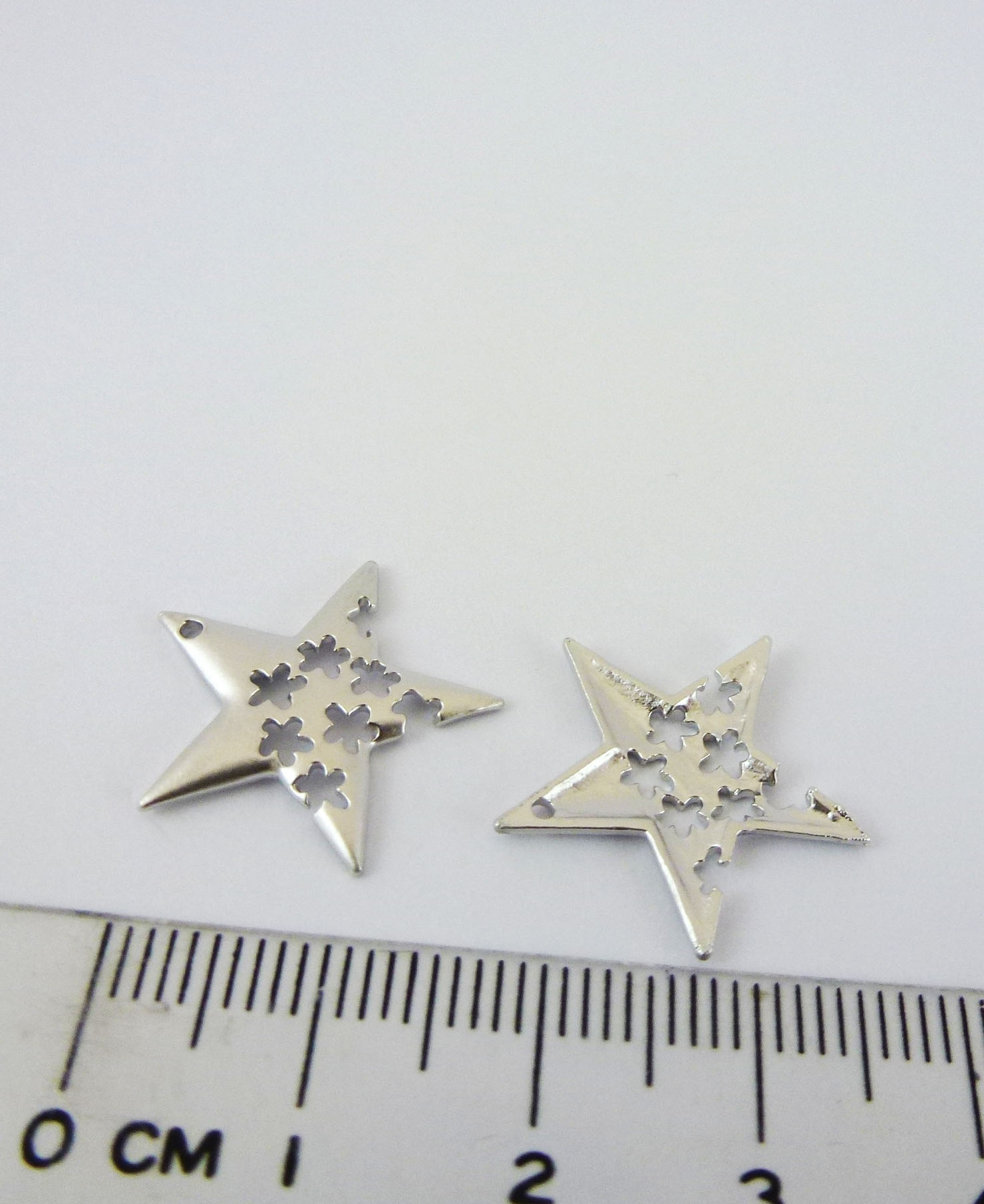 銅鍍霧銀單孔打孔星星