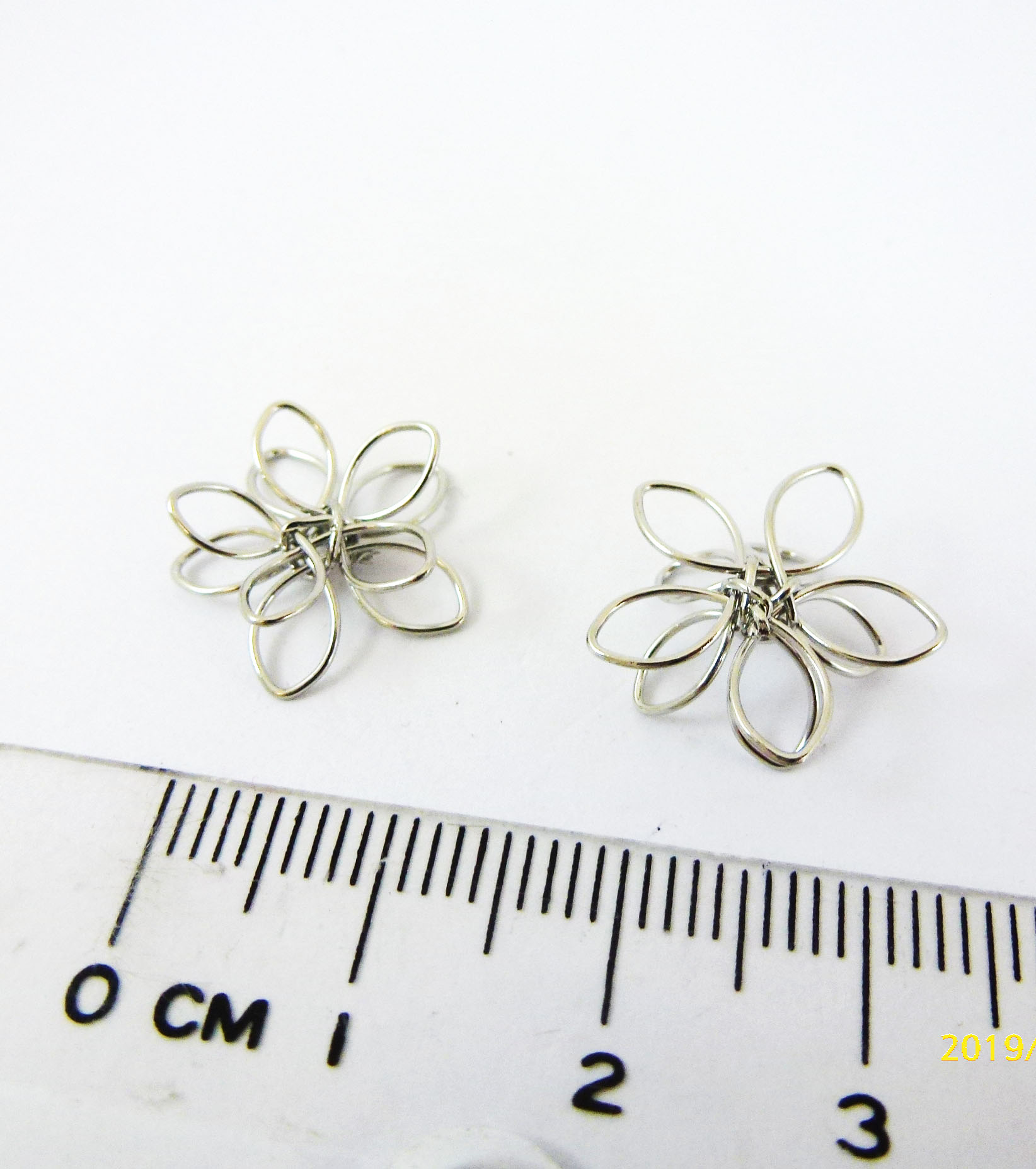 15MM銅鍍正白K折線橢圓葉十瓣花