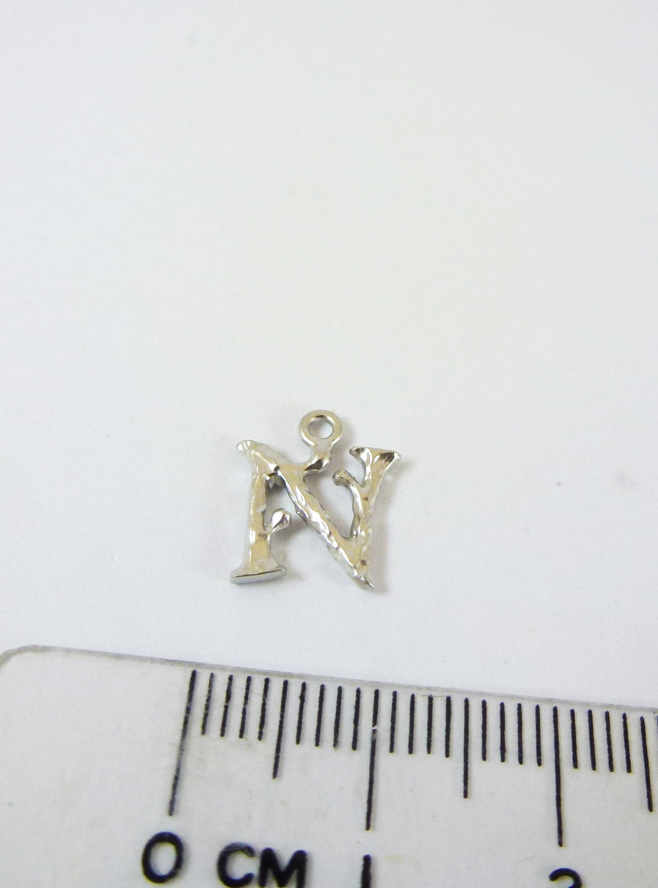 銅鍍霧銀單孔英文字母N