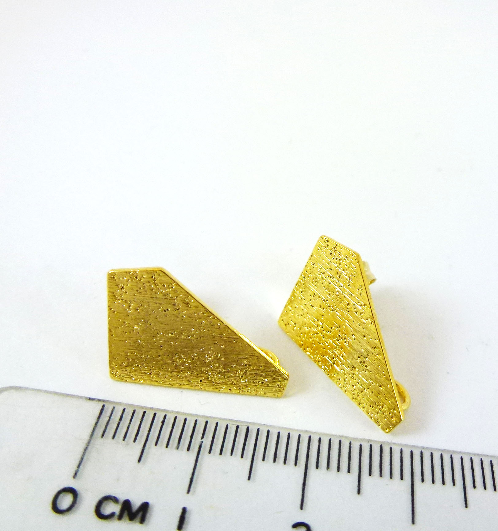 銅鍍金色梯形不銹鋼耳針