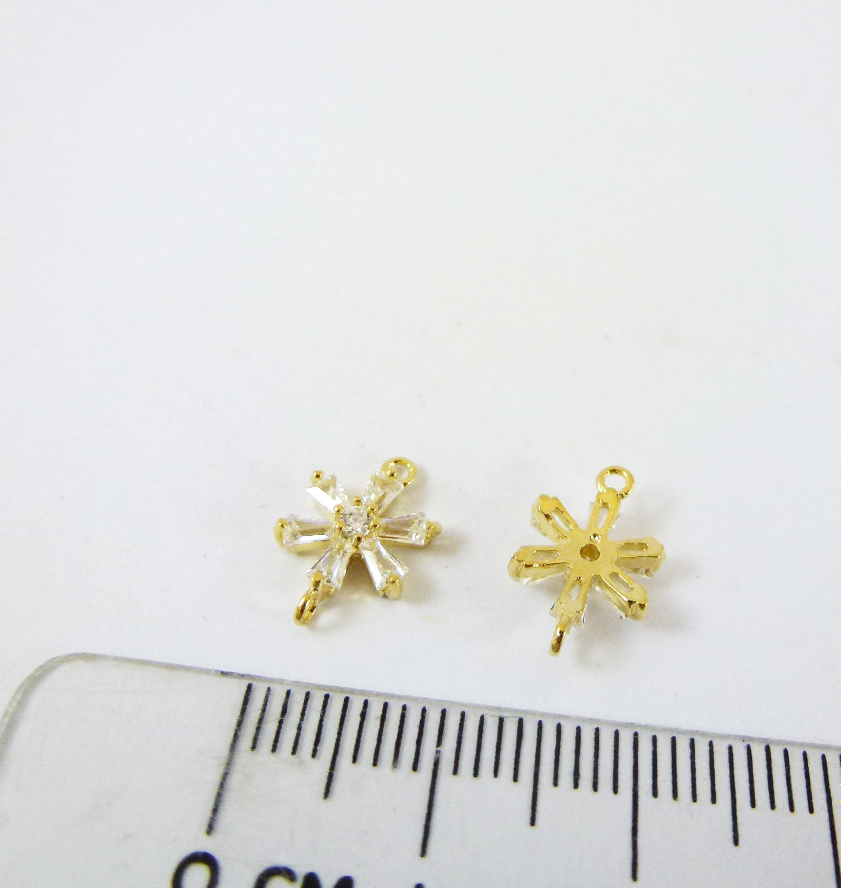 8mm銅鍍金色雙孔六瓣T鑽花