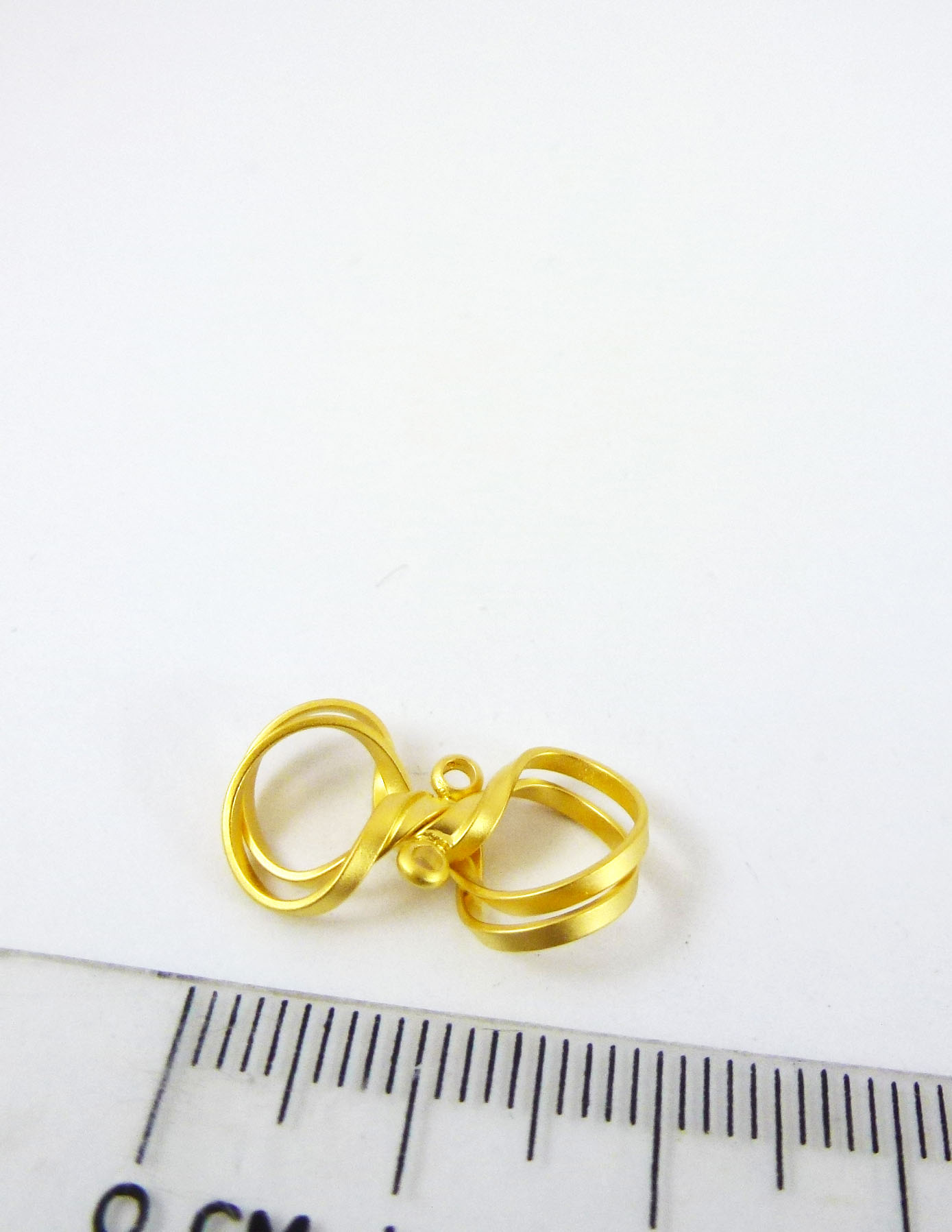 20mm銅鍍霧銀雙孔雙層蝴蝶結