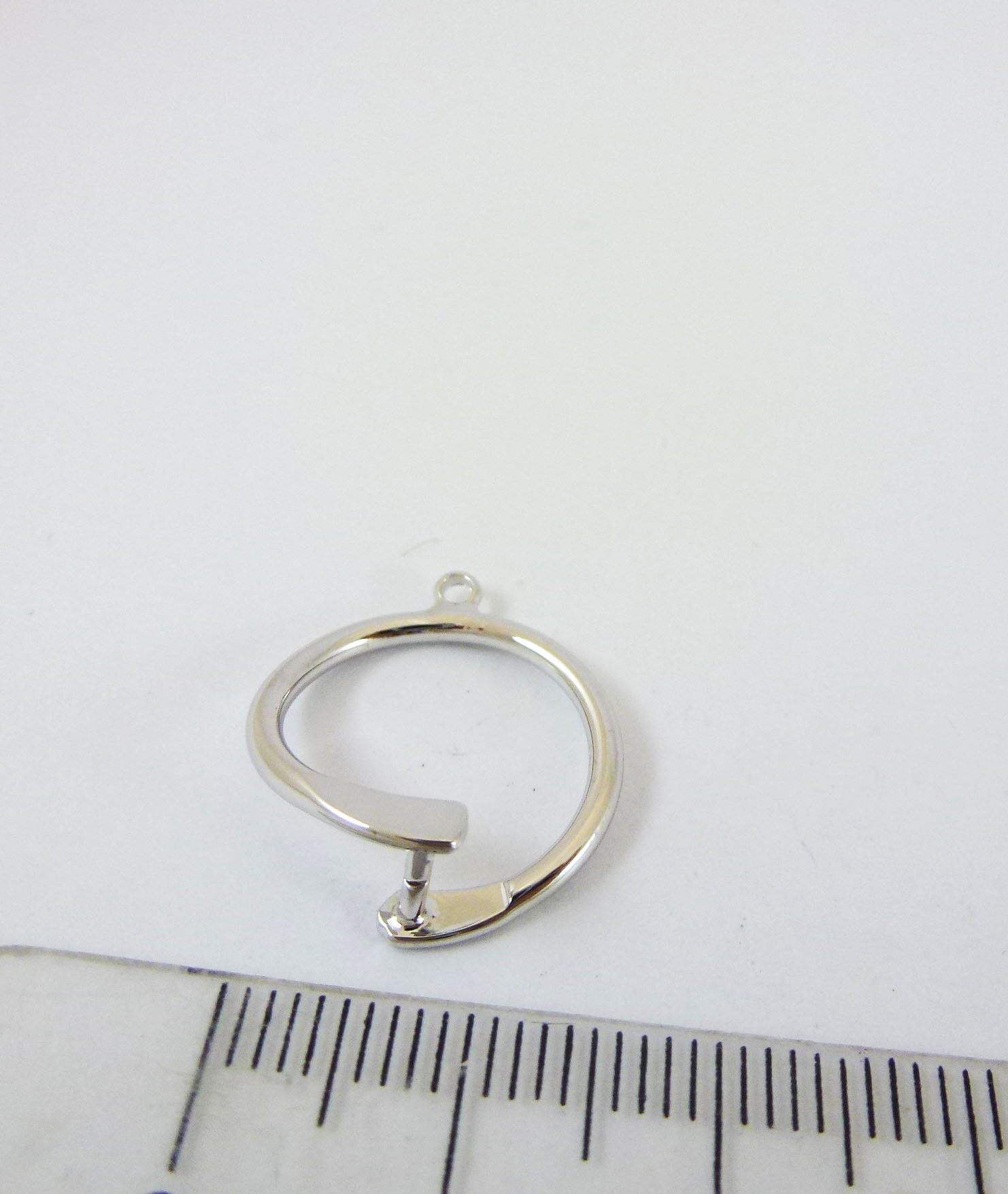 18mm銅鍍正白K單孔圓弧