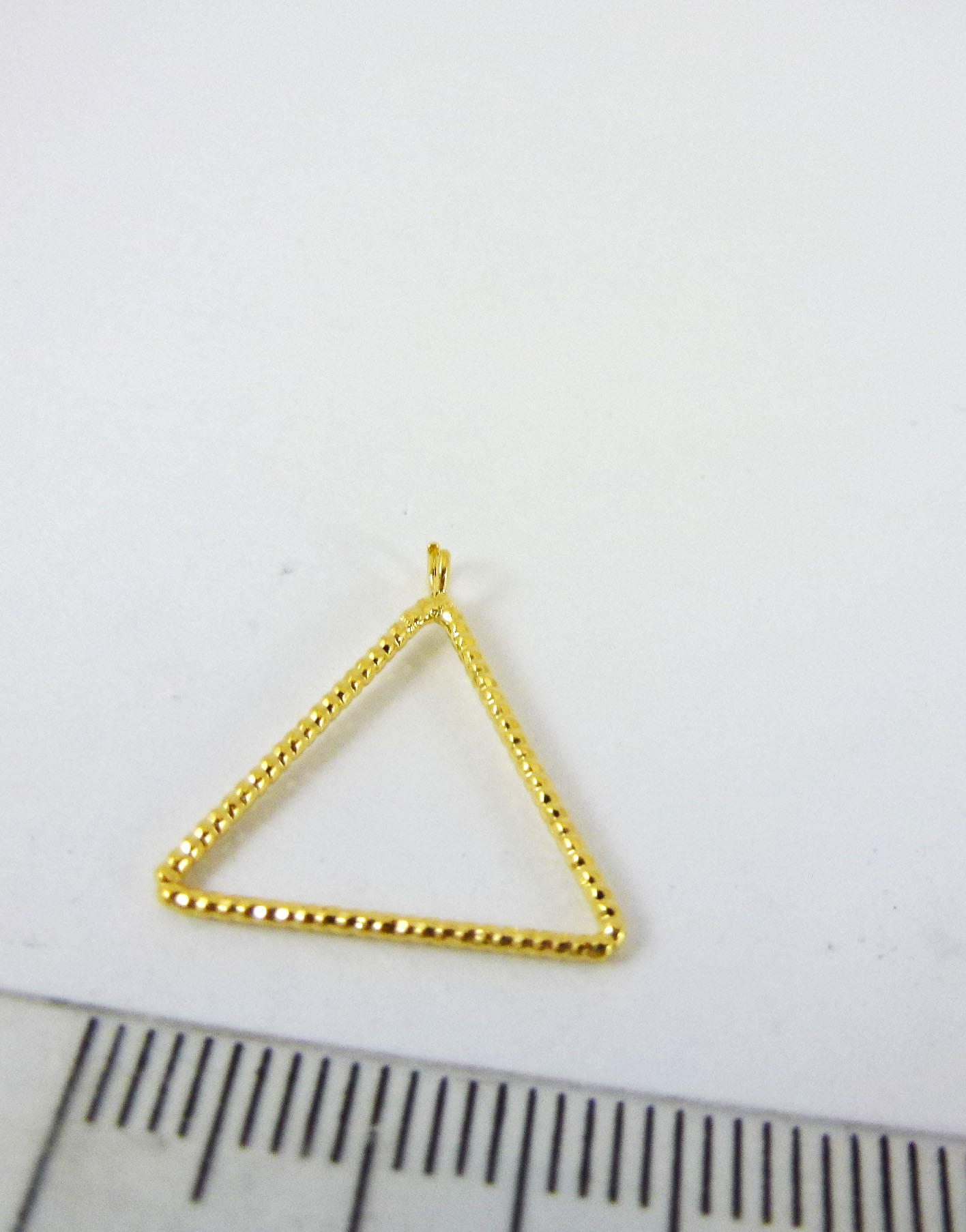 15X17mm銅鍍金色雕刻三角形框