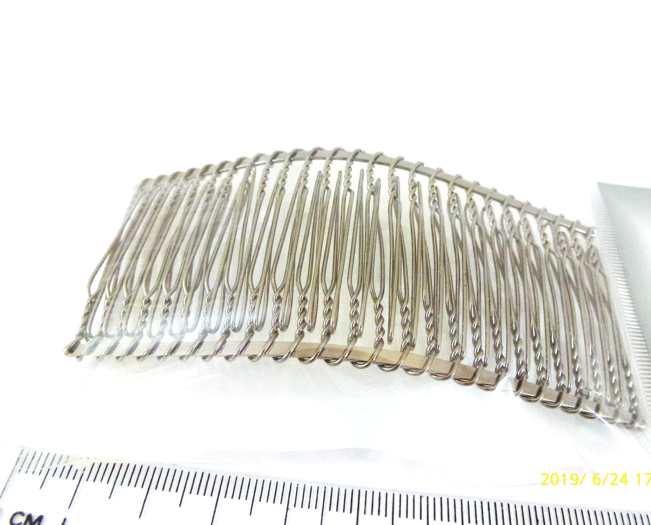 97X38MM銅鍍正白K色線繞髮叉