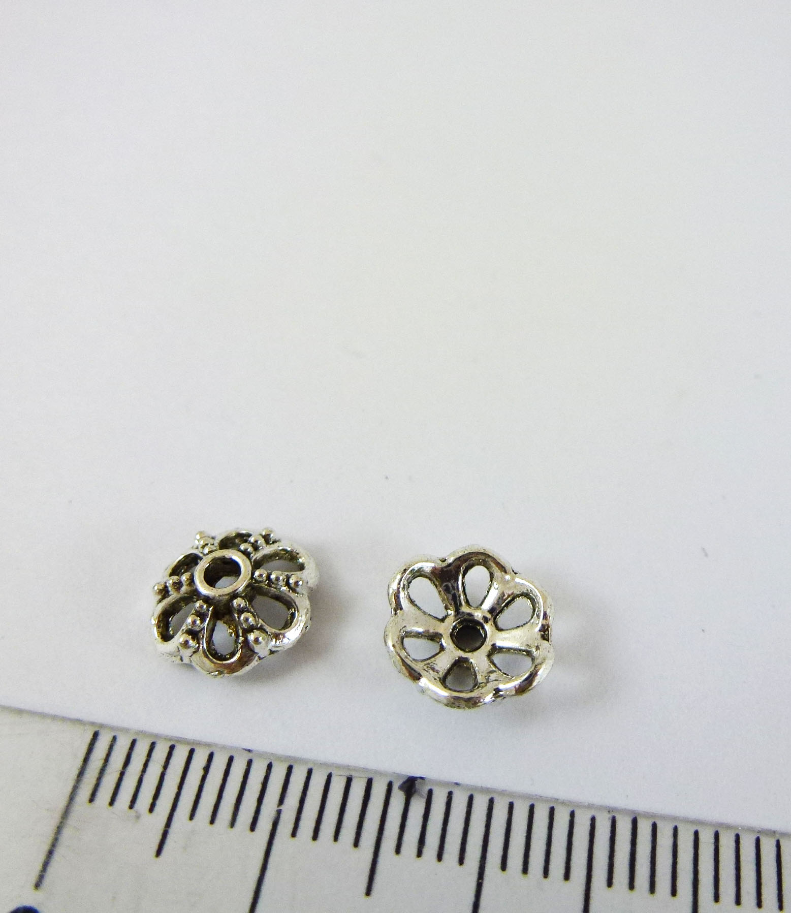 9mm銅鍍正白K六瓣花花帽