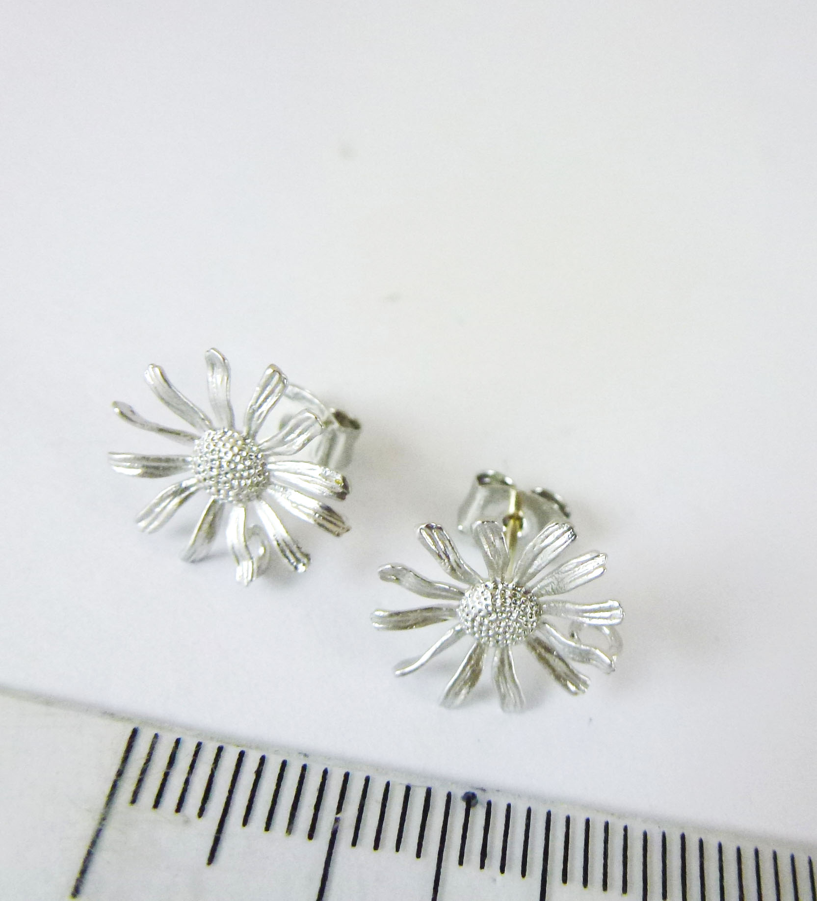銅鍍霧銀野菊花純銀耳針