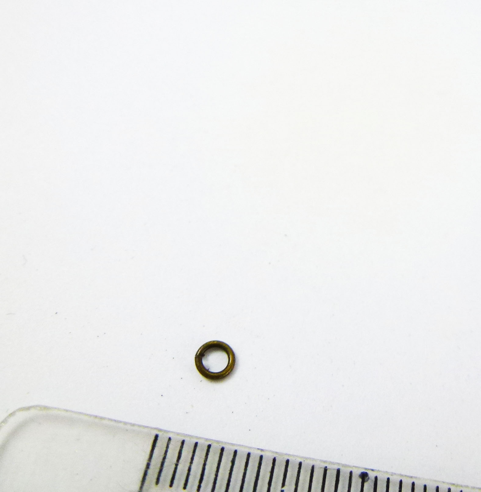 0.6x3mm鐵鍍青古銅單圈