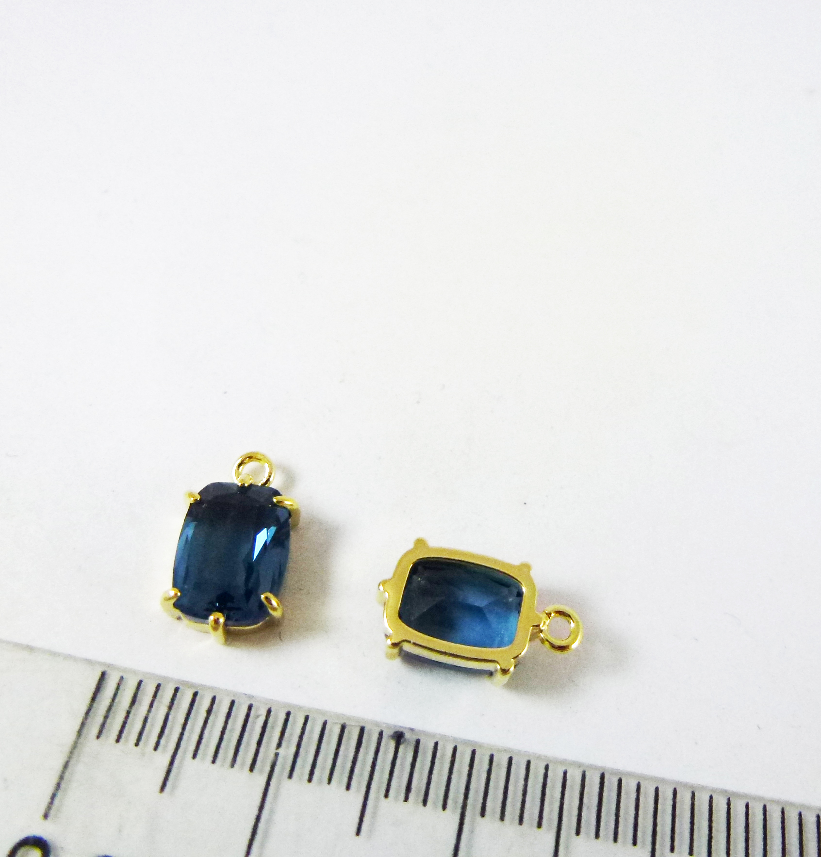 8x6mm銅鍍金色單孔方形包邊-灰藍