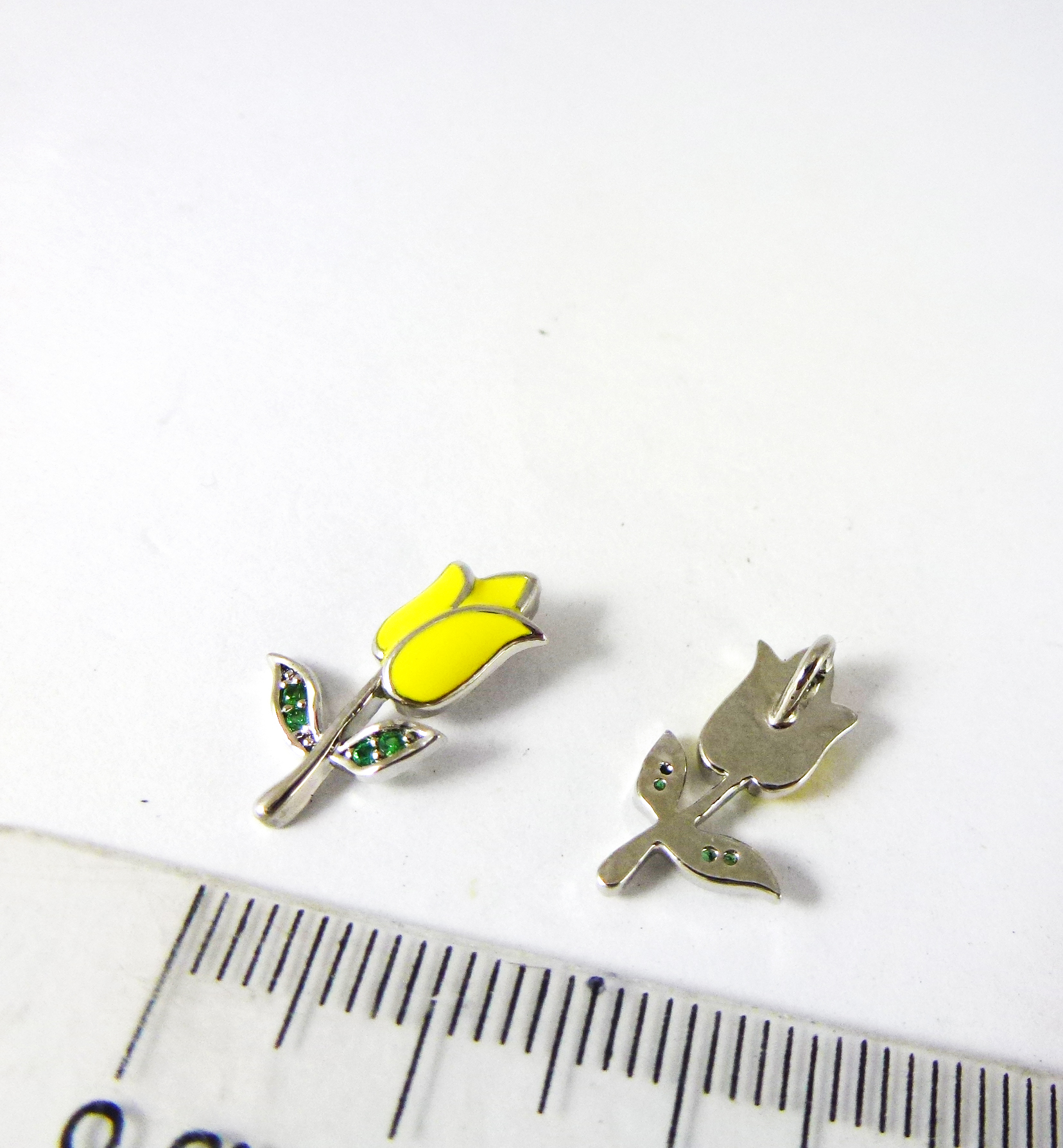 15mm銅鍍白K單孔黃色琺瑯鬱金香