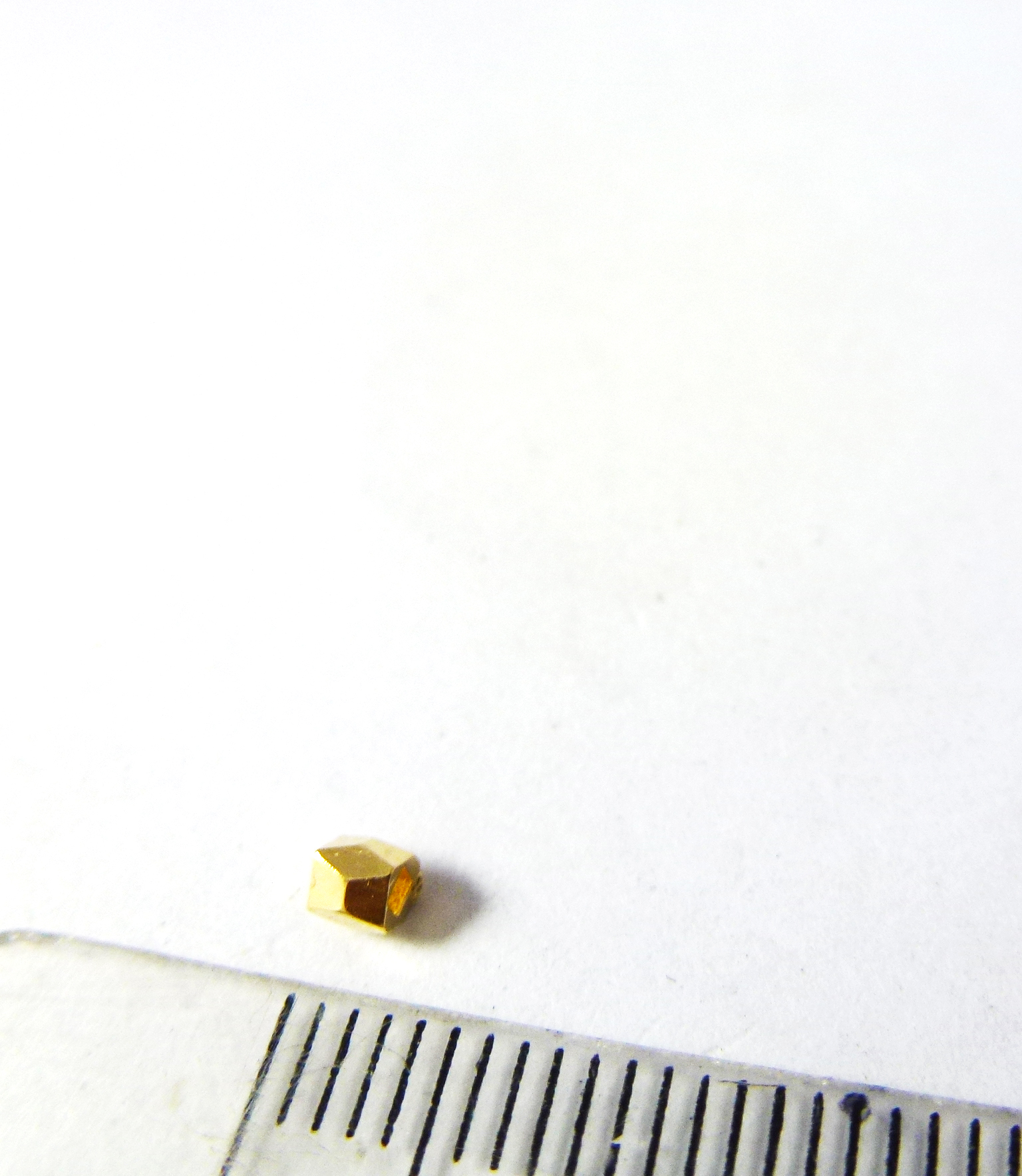 2.5MM銅鍍金色切面管珠